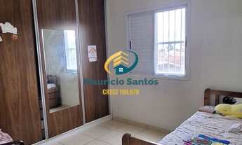 Imagem 2: Apartamento em Mongaguá, bairro Vera Cruz, semi mobiliado com 2 dormitórios sendo 1 suíte