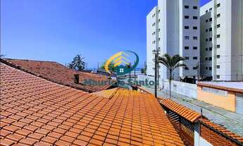 Imagem: Sobrado em Mongaguá, bairro Oceanópolis