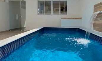 Imagem: Casa com piscina em Itanhaém