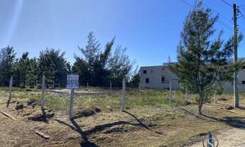 Imagem 2: Bellatorres SC - Terreno localizado na rua dos Ipês na Rota Do Sol