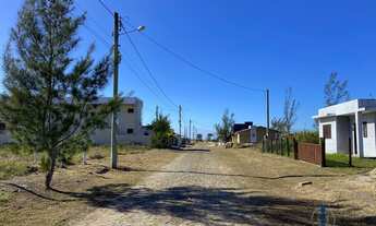 Imagem 3: Bellatorres SC - Terreno localizado na rua dos Ipês na Rota Do Sol