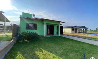 Imagem: Casa na Praia Xangri-lá dos Mares, divisa