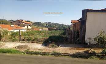 Imagem: Terreno à venda no bairro Loteamento Jardim