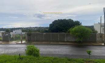 Imagem: Terreno à venda no bairro Jardim Tropical