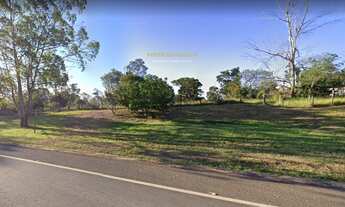 Imagem 3: Chácara à venda no bairro Green Valley - Botucatu/SP