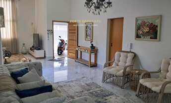 Imagem 5: Casa Alto Padrão em Villas Paraíso, Botucatu/SP