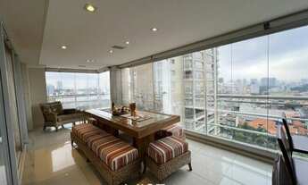 Imagem 2: Apartamento à venda, finamente decorado com 3 suítes, 4 vagas 224 metros no alto do Tatuap