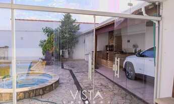 Imagem 4: Casa com Piscina Para Venda