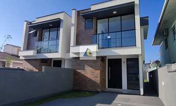 Imagem: Casa Sobrado em Serraria, São José/SC