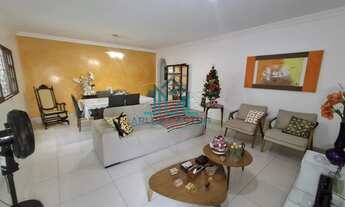 Imagem: Casa de Esquina com 3 Quartos sendo 2 Suítes