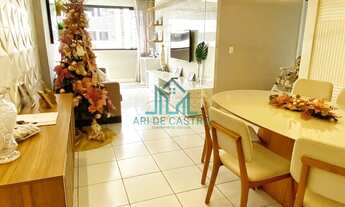 Imagem: Apartamento à venda com 3 quartos, Varanda