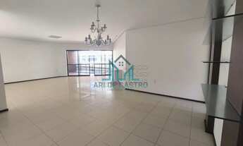 Imagem 4: Apartamento com vista Mar com 3 Suítes, 194m², hidromassagem, 4 Vagas com ótima Varanda na