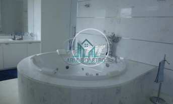 Imagem 7: Casa de Alto Padrão com Vista para o Mar - 550m² com Piscina, Academia e Salão de Jogos