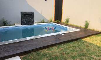 Imagem: Casa Padrão com 3 quartos com piscina