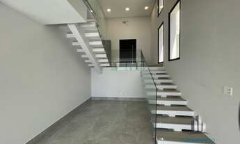 Imagem 7: Belíssima Casa no Aphaville 3 de 310m² com 3 Suítes e 6 Vagas