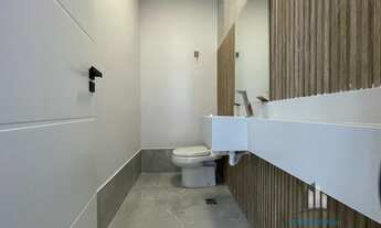 Imagem 4: Belíssima Casa no Aphaville 3 de 310m² com 3 Suítes e 6 Vagas