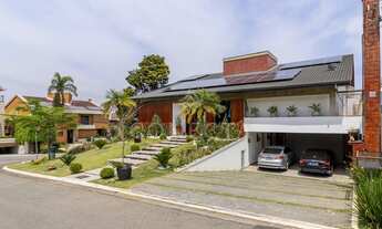 Imagem 2: Casa à venda no Alphaville 10 | Recém reformada | 4 dormitórios