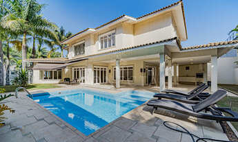 Imagem 2: Tamboré 02, 4 dormitórios, 4 suíte, 6 banheiro, 6 vagas na garagem, 450M² de Área Construí