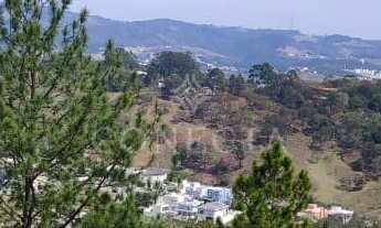 Imagem 3: Valville 1 - casa de 265m2 de área construída; 3 suítes; 3 vagas; vista permanente para ma