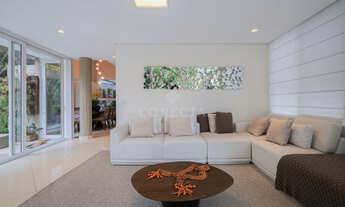 Imagem 3: Alphaville 09 | casa clean | à venda | Residencial 09 | cercada por verde | 2 suítes