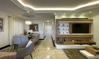 Imagem 2: Casa à venda no bairro Alphaville - Santana de Parnaíba/SP