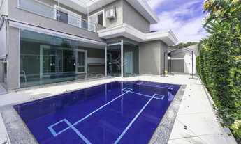 Imagem 2: Alphaville 09, 4 dormitórios na Alameda Turquesa