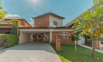 Imagem 1: Alphaville 04, 4 dormitórios, 4 suíte, 6 banheiro, 2 vagas na garagem, 357M² de Área Const