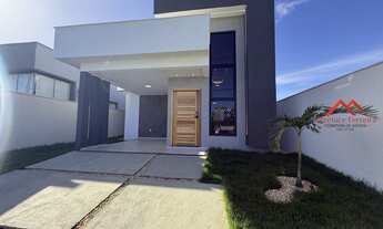 Imagem: Casa com piscina no Condomínio Royal Garden