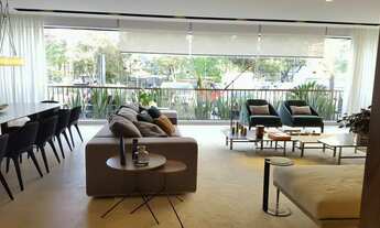 Imagem 3: Apartamento-Alto-Padrao-para-Venda-em-Moema-Sao-Paulo-SP, 4 dormitórios na Alameda Jauaper