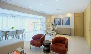 Imagem 2: Apartamento-Alto-Padrao-para-Venda-em-Moema-Sao-Paulo-SP, 4 dormitórios na Rua Gaivota