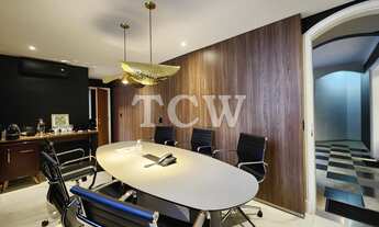 Imagem: Casa Comercial à venda em Pacaembu - Próximo