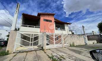 Imagem: Apartamento 2/4 sendo um suíte semi mobiliado