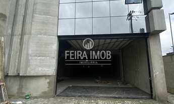 Imagem: Galpão ao lado McDonalds