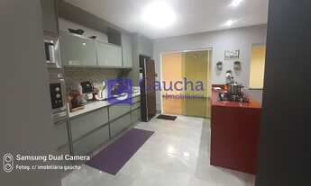 Imagem 7: Sobrado Loteamento Belmonte com 1 suíte máster e 2 suítes simples por R$1.000.000,00