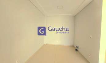 Imagem 4: Triplex em Condomínio com Piscina