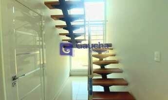 Imagem 7: Triplex em Condomínio com Piscina