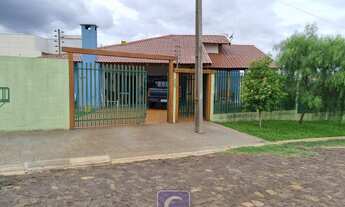 Imagem: Casa à venda no bairro Centro - Santa Tereza