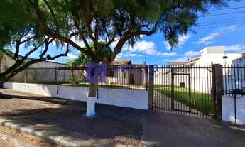 Imagem: Terreno Comercial, 400M² de Área Construída