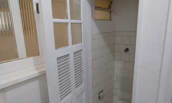 Imagem 5: Duchas. Proximo do Centro Apto 2 qts com garagem