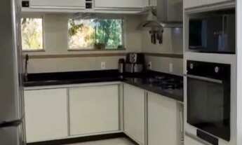 Imagem 6: Lindas casas com piscina garagem e muito verde...