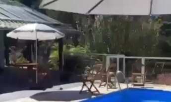 Imagem 5: Lindas casas com piscina garagem e muito verde...