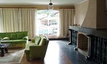 Imagem 3: Linda Casa Duplex 4 Qts ( 3 Suítes ) próximo a praça de Correas!