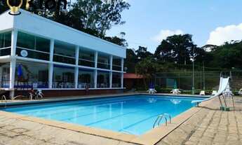 Imagem: Linda Casa de 3 Quartos (2 suites) no Cond