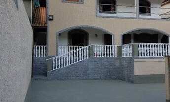 Imagem: Bingen Casa de Alto Padrão com Três Andares