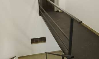 Imagem 2: Rua Teresa - Sala/Quarto em predio novo com garagem