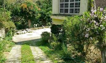 Imagem 2: Ótima residência no Centro da Posse - Casa com Piscina