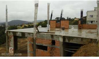 Imagem 3: Terreno em condomínio com obra iniciada e projeto para casa com 600m² de area util