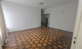 Imagem 5: Casa com 3 dormitorios sendo uma suite e duas vagas localizada proximo ao Metro Vila Sonia