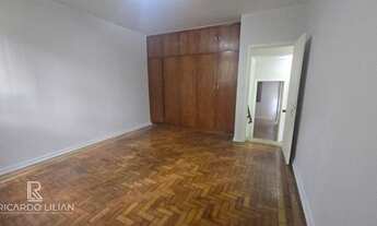 Imagem 7: Casa com 3 dormitorios sendo uma suite e duas vagas localizada proximo ao Metro Vila Sonia