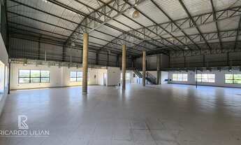 Imagem 4: Olha o Preço desse Imóvel!!!!! Prédio Comercial de 2558m² em Guarulhos: Ideal para Divers